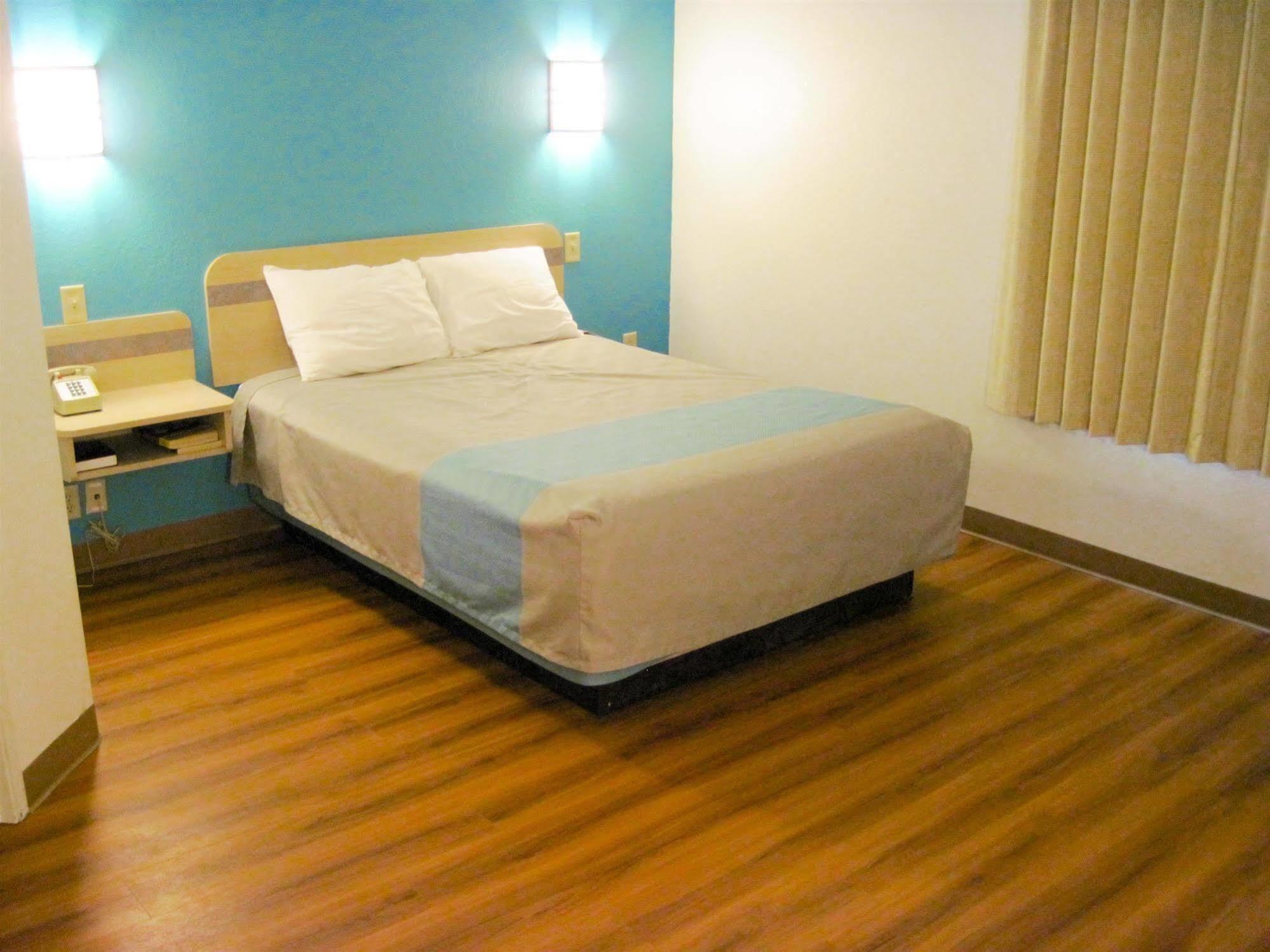 Motel 6-Avoca, Ia Luaran gambar