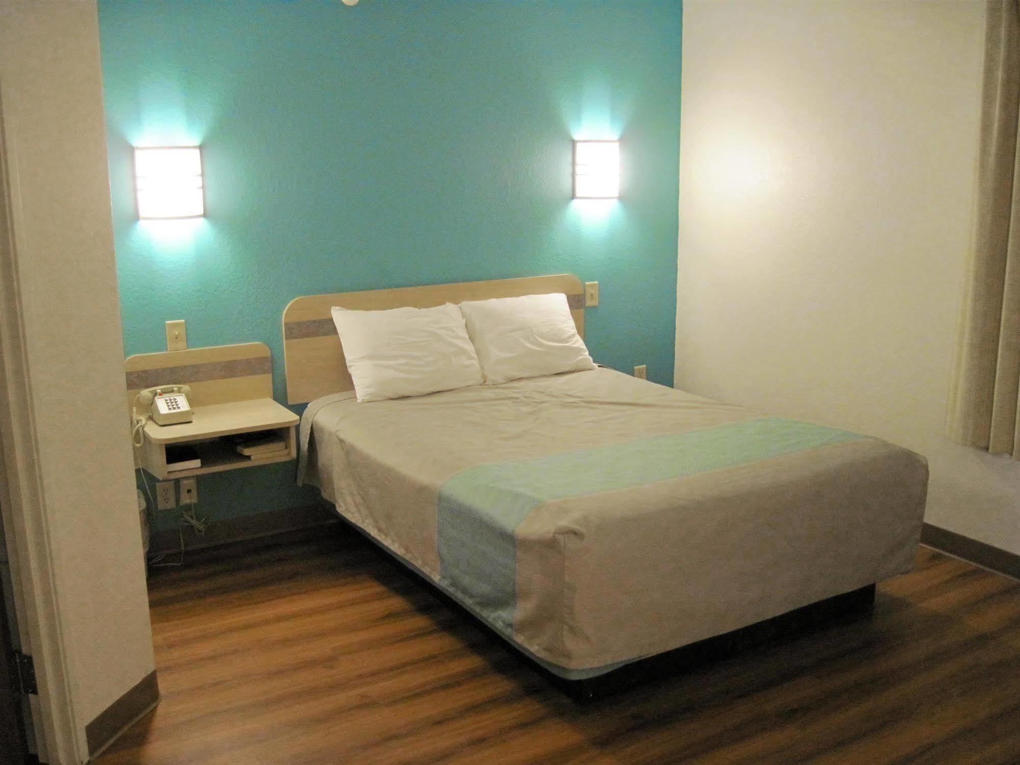 Motel 6-Avoca, Ia Luaran gambar